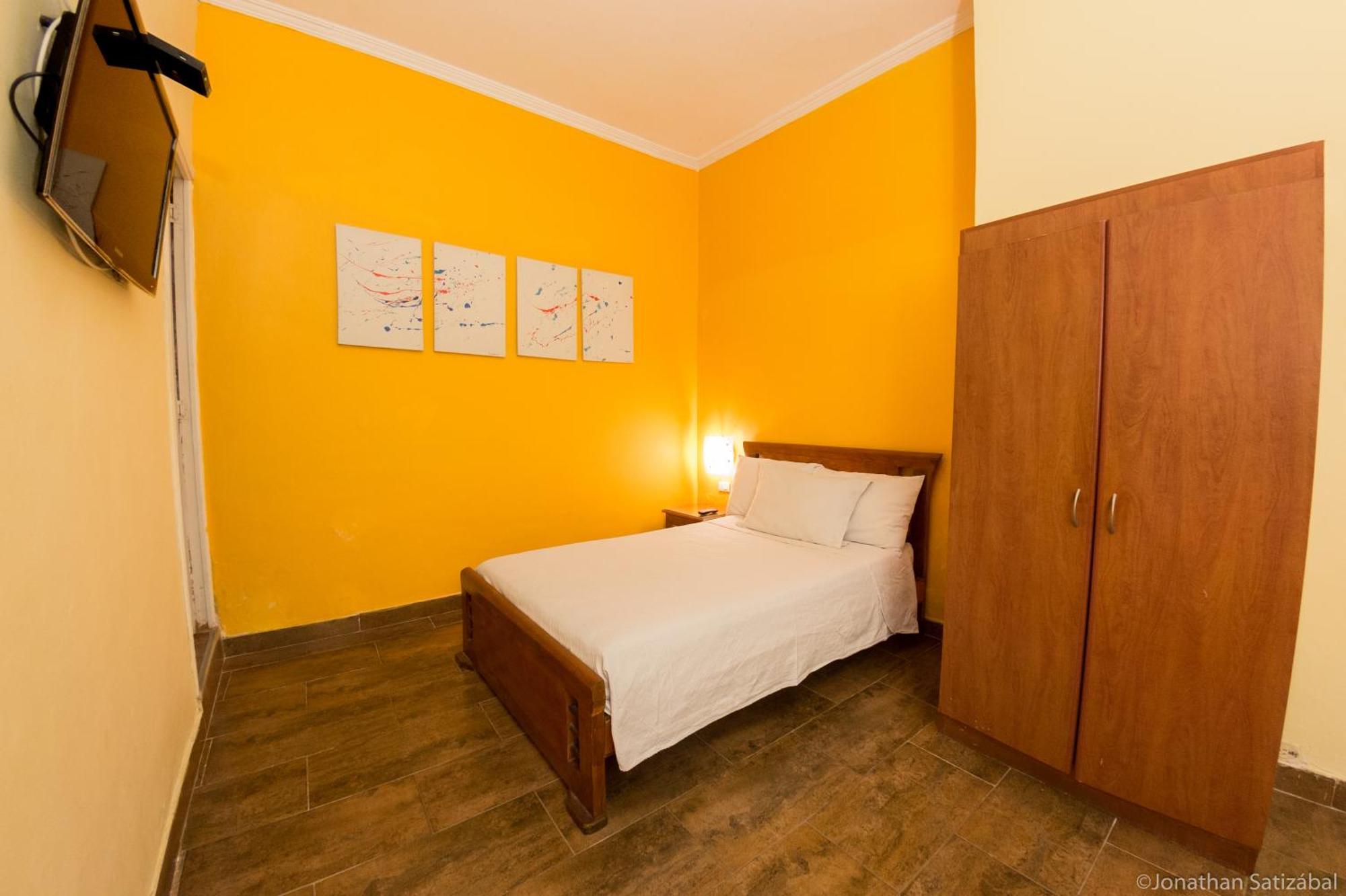 61Prado Hotel Medellín Pokoj fotografie