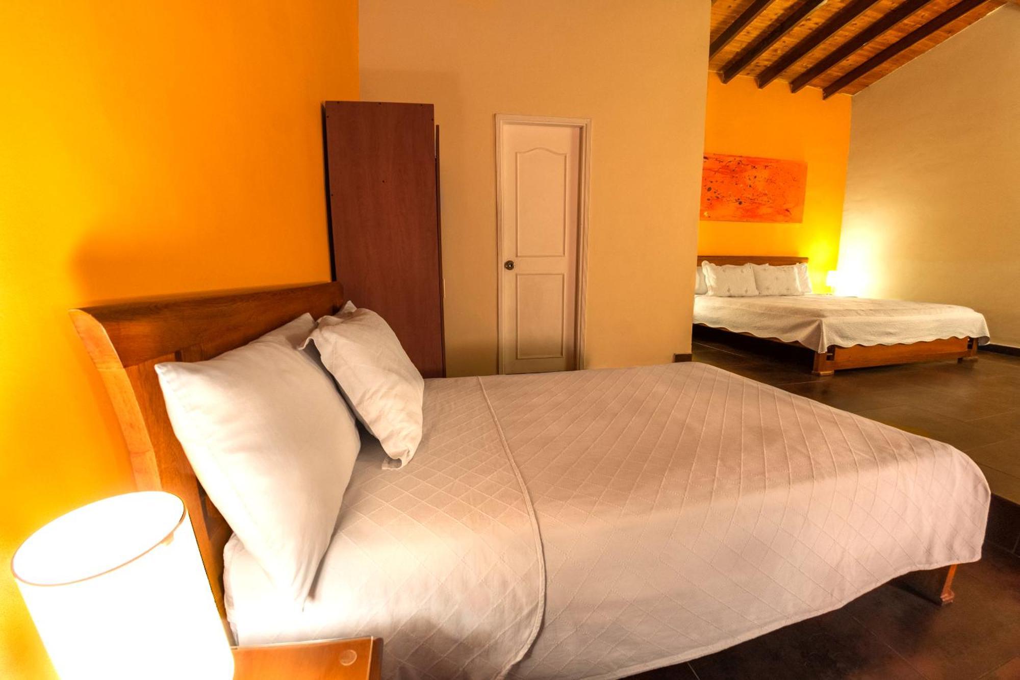 61Prado Hotel Medellín Pokoj fotografie